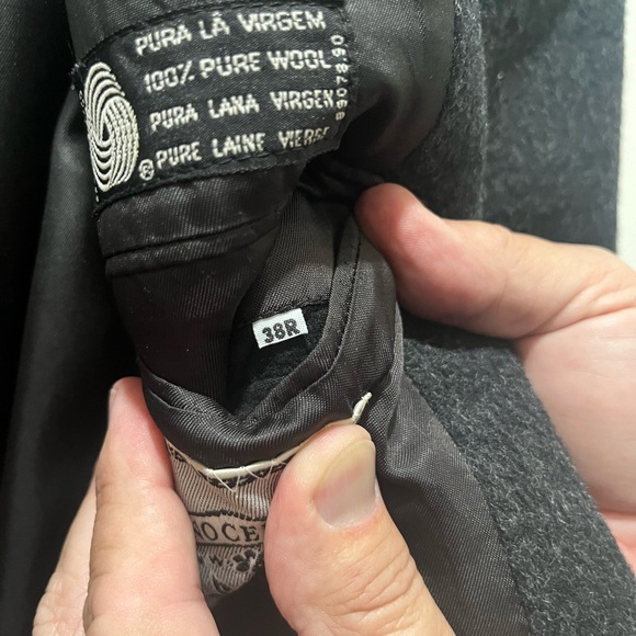 Men’s fully lined wool coat. - Picture 3 of 5